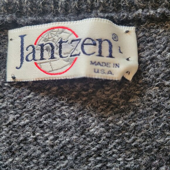 Vintage Jantzen Gray Wool Knit V-Neck Sleeveless Sweater Vest Made In USA - Picture 2 of 6